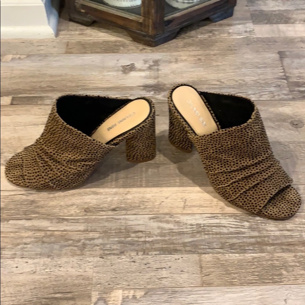 Gianni Bini block heels